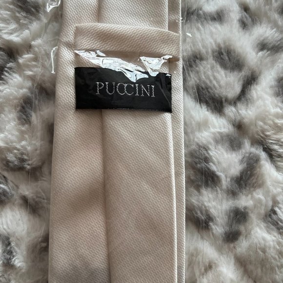Puccini Cream Colored Necktie (3) - Picture 2 of 4